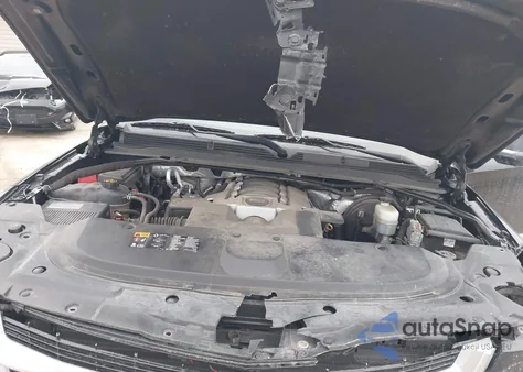 2016 Cadillac Escalade Premium Collection z USA, uszkodzony, nr VIN 1GYS4CKJ2GR451466